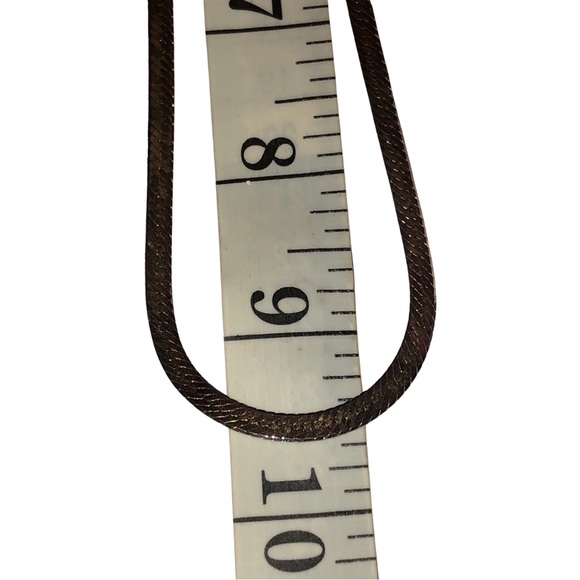 14k Herringbone gold chain lobster clasp 10.grams - Picture 5 of 5